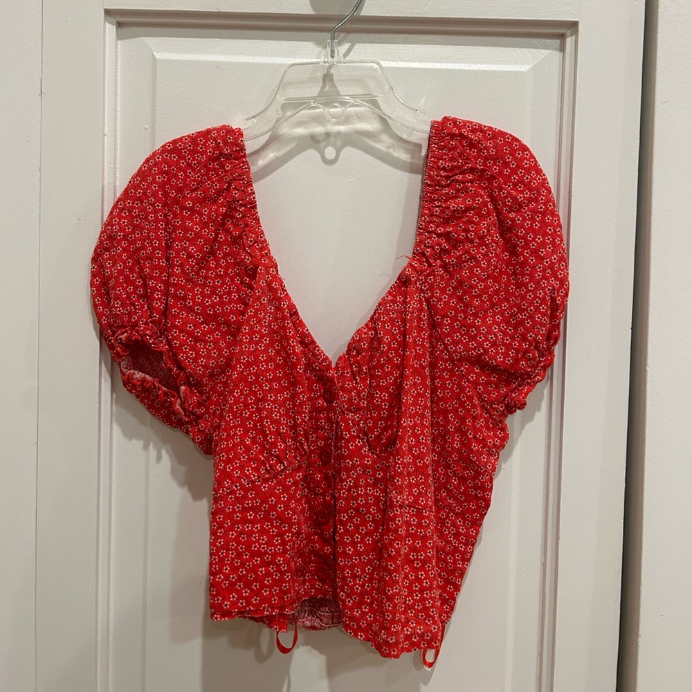 PRINCESS POLLY red top